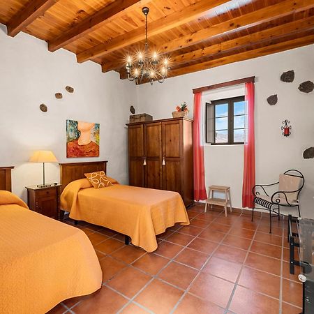 Finca De Los Abuelos Гуатиса Экстерьер фото